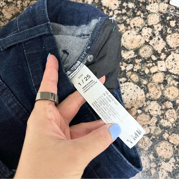 YMI Gigi Fit Bell Bottom Flared Jeans Women's Size 1/25 Blue High Rise 5-Pocket - Picture 6 of 7